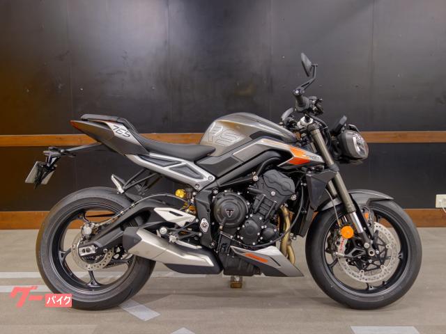 ストリートトリプルＲＳ　登録済み未使用車