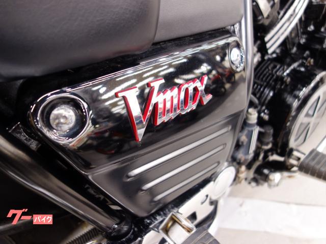 ヤマハ VMAX1200 ETC エンジンガード ニーグリッププレート