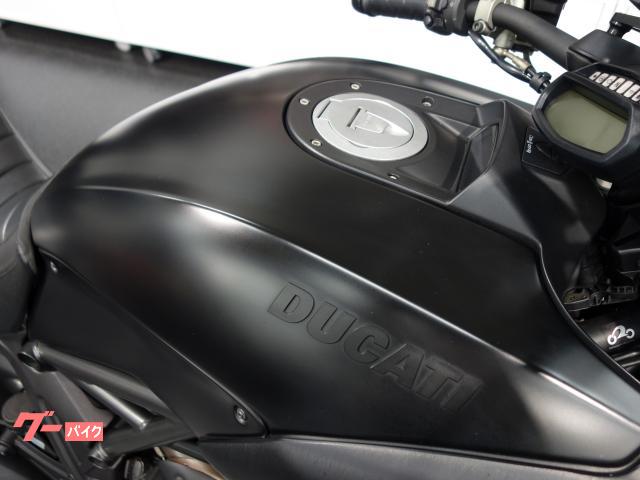 DUCATI ディアベル ダーク ETC 純正アクセサリースクリーン DUCATI ディアベル ダーク ETC 純正アクセサリースクリーン