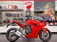 ＤＵＣＡＴＩ　スーパースポーツ９５０Ｓ　ＤＵＣＡＴＩ　ＲＥＤ