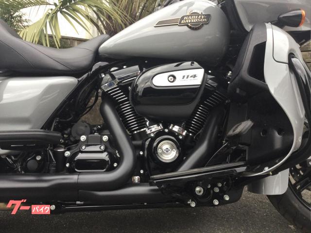 HARLEY-DAVIDSON FLTRK 2025 — миниатюра 6