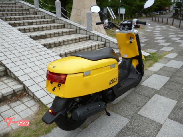 バッテリー、オイル、シート新品　ヤマハ　VOX（ボックス） 希少カラー　イエロー ヤマハ VOX｜A・P・K（オートパラダイス関西） 大口営業所｜新車