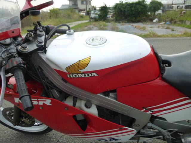 ホンダ ｎｓｒ２５０ｒ ｍｃ１６ 赤テラ 愛知県 ｂｉｋｅ ｓｔａｄｉｕｍ バイクスタジアム b の中古バイク 新車バイク Goo バイク情報