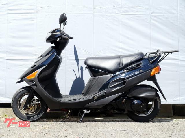 スズキ ヴェクスター125 自賠責2022年6月まで キック付きキャブ車 スクリーン付 スズキ ヴェクスター125 自賠責付き｜（株）パワーズ ホンダ｜新車