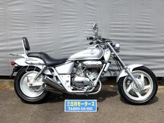 ホンダ　Ｖ−ＴＷＩＮ　ＭＡＧＮＡ　タイヤ新品