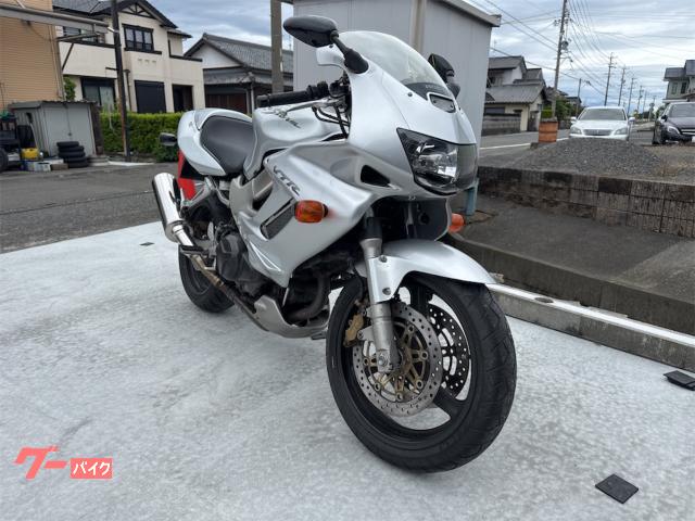 VTR1000F 99年式　車検R9.4まで国内仕様セミフルパワー HONDA VTR1000F Fire Storm -ビッグツインウォーズに参戦したホンダは
