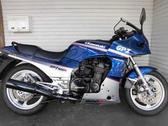 カワサキ　ＧＰＺ９００Ｒ