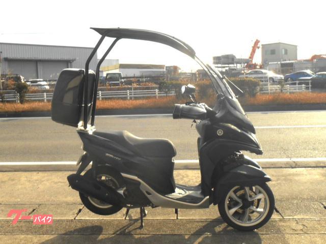 ヤマハ トリシティ１２５／トライク登録済み／屋根付き／リアＢＯＸ付き／ワイド加工済みの画像（愛知県
