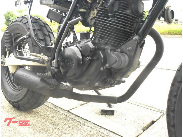 TW200E ダウンマフラー ヤマハ TW200E ダウンマフラー フラットシート｜Custom