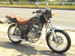 スズキ　ＧＮ１２５−２Ｆ　フルカスタム車輛