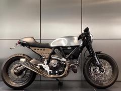 ＤＵＣＡＴＩ　スクランブラー　ｄｅ”ＬＩＧＨＴカフェレーサー