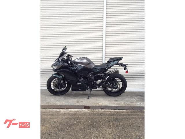 Ｎｉｎｊａ　ＺＸ−４Ｒ　ＳＥ