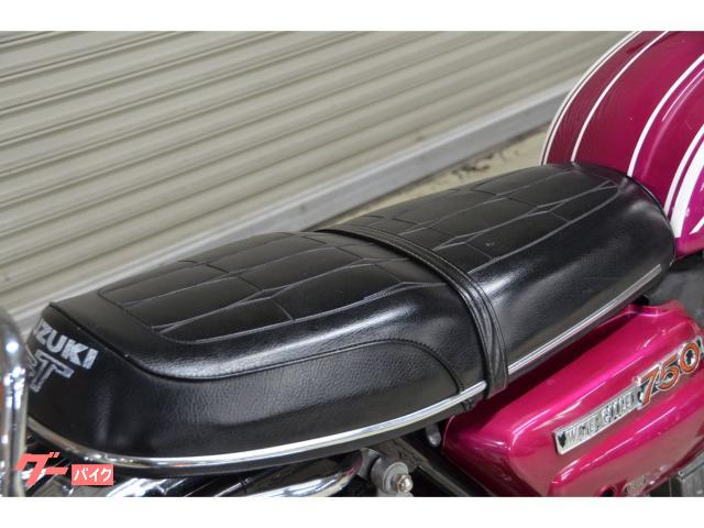 スズキ GT750 1972年式モデル 初期型 純正オリジナル