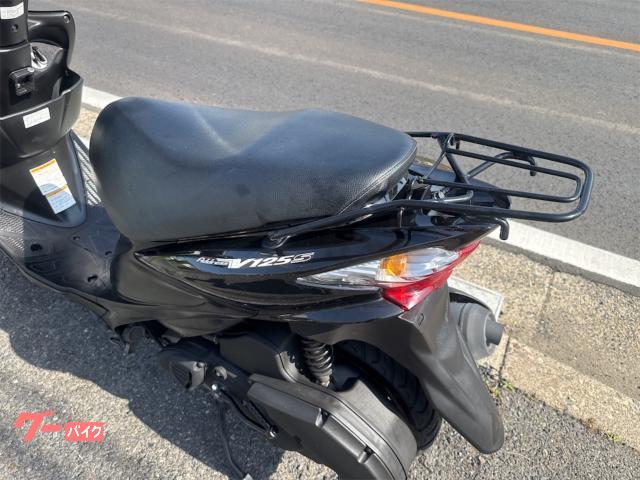 スズキ アドレスV125Sリミテッド インジェクション シート