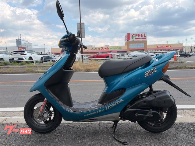 ホンダ ライブDio ZX 前期モデル ノーマル車 純正カウル｜バイク