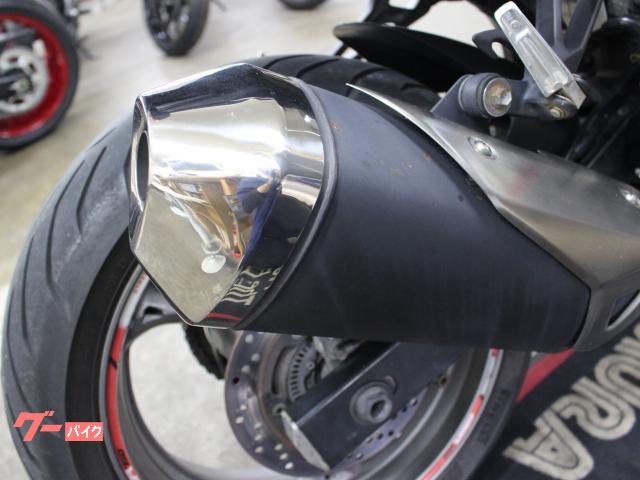 スズキ GSR750 ETC装備 バックステップ・エンジンスライダー
