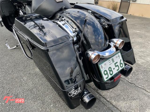 HARLEY－DAVIDSON FLHX 1690cc