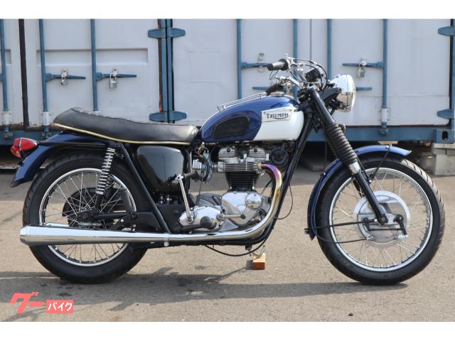 トロフィ−ＴＲ６Ｒ　１９６８　レストア車