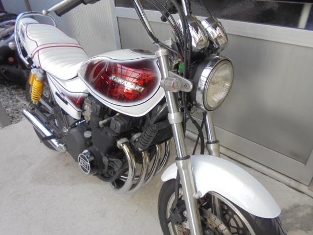 カワサキ ｚｅｐｈｙｒ４００ 赤白ラップ塗装 愛知県 ｇａｒａｇｅ ｏｎｅ b の中古バイク 新車バイク Goo バイク情報