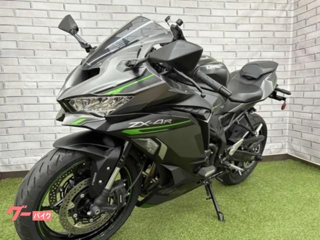 カワサキ Ninja ZX－4R SE マウントバー一体型USB電源と