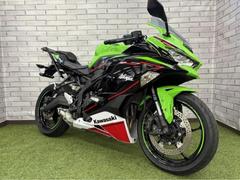 カワサキ　Ｎｉｎｊａ　ＺＸ−２５Ｒ　ＳＥ