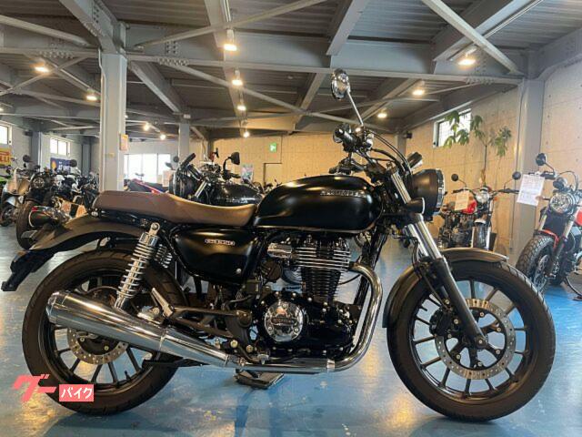 ＧＢ３５０　サイドバック装着　人気のマットブラック