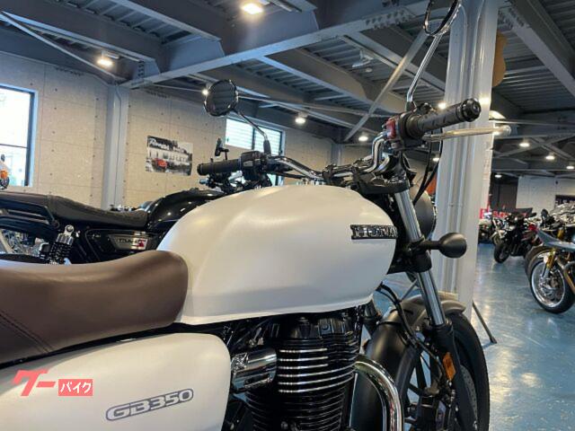 ホンダ GB350 マットパールグレアホワイト｜モトフィールド