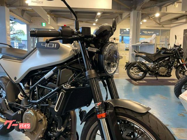 HUSQVARNA ヴィットピレン401 AKRAPOVICマフラー