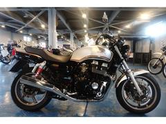 ホンダ　ＣＢ７５０　ＲＣ４２最終モデル　スペシャル　エンジンガード装備