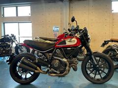ＤＵＣＡＴＩ　スクランブラーアイコン　レオヴィンチマフラー　ブレンボＲＣＳマスター　ＥＴＣ／ナビ付