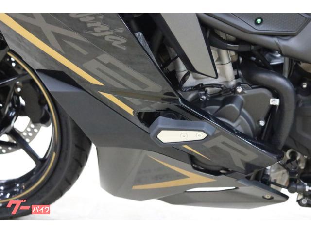 カワサキ Ninja ZX－25R ETC付 カスタム多数
