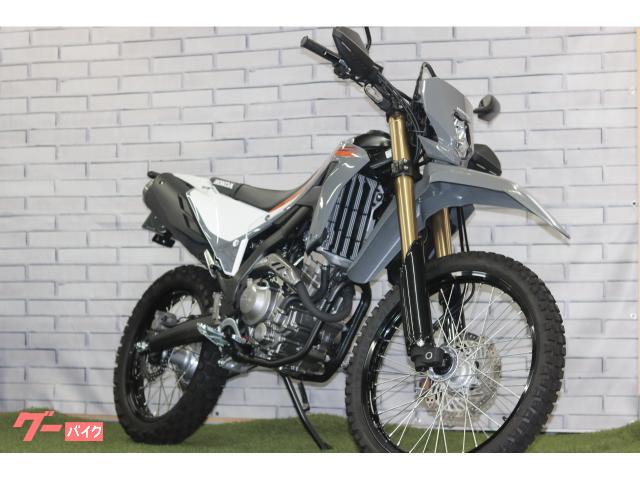 ＣＲＦ２５０Ｌ　２０２３年モデル　ＵＳＢ電源付　ワンオーナー