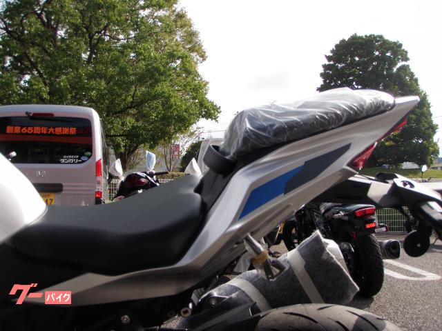 8201634B3026091200414.jpg
