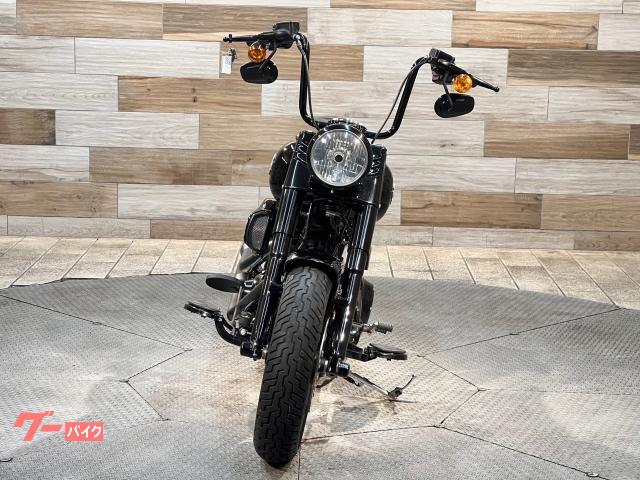 ハーレーダビットソン 883nアイアン 2019年式 走行距離5000km未満