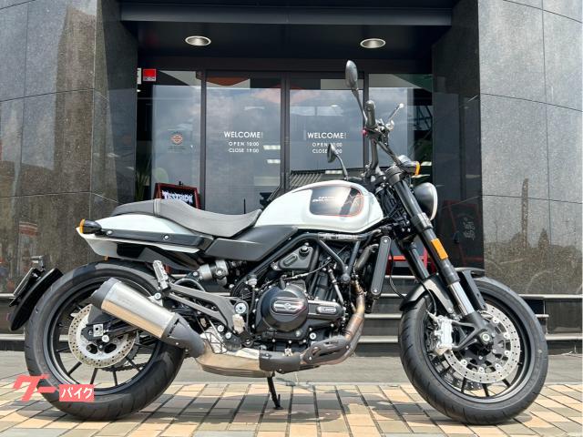 Ｘ５００　試乗車　ヘッドライト　ウインカー　ＬＥＤ