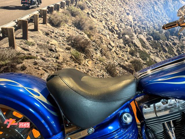 HARLEY－DAVIDSON FXCWC ソフテイルロッカーC