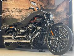 ＨＡＲＬＥＹ−ＤＡＶＩＤＳＯＮ　ＦＸＢＲ　ソフテイル　ブレイクアウト　ハーレーダビッドソンディーラー認定中古車　メーカー保証付