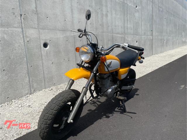 Ａｐｅ　　４スト　ＡＣ１６　黄色　ＭＴ　キャブ車