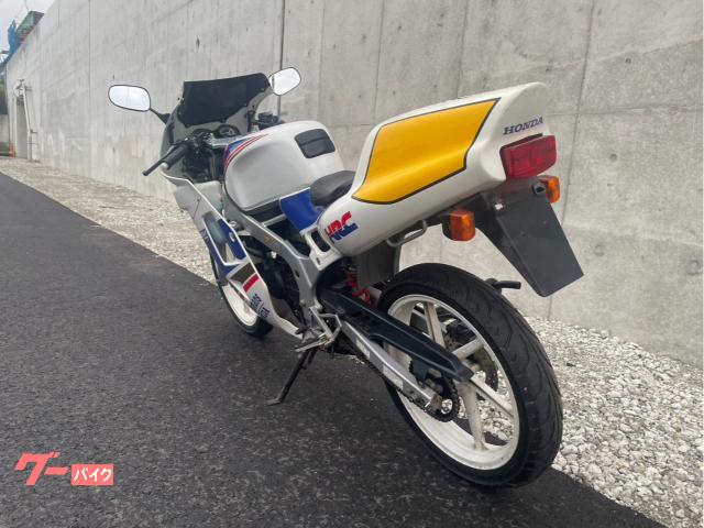 ホンダ NS－1 初期型 2スト キャブ車 ロスマンズカラー トップ