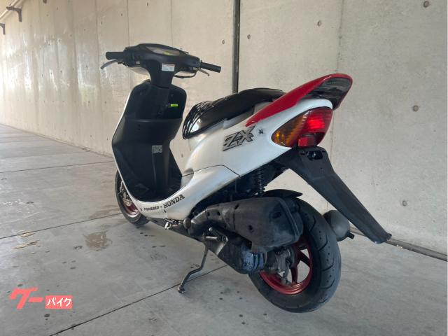 ホンダ ライブDio ZX AF35 白赤色 2スト キャブ車 社外