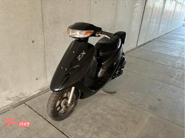 ホンダ　ライブＤｉｏ　ＡＦ３４　初期型　ＺＸ仕様　　黒色　バッテリー新品