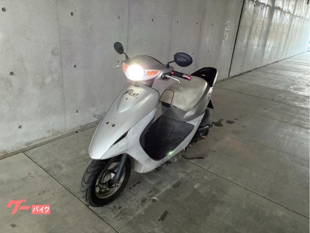 スマートDio Z4仕様 4スト キャブ車 AF56 シルバー バッテリー新品