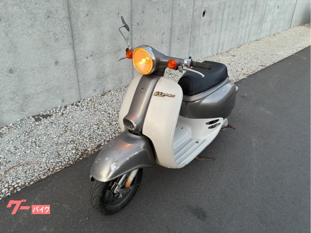 ジョルノ　２スト　キャブ車　ＡＦ６１　白銀　バッテリー新品