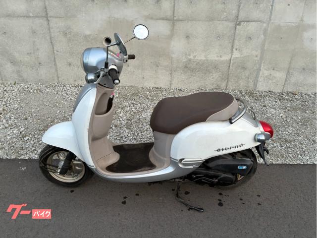ホンダ ジョルノ 4スト FI車 AF70 白色 バッテリー新品｜ECO