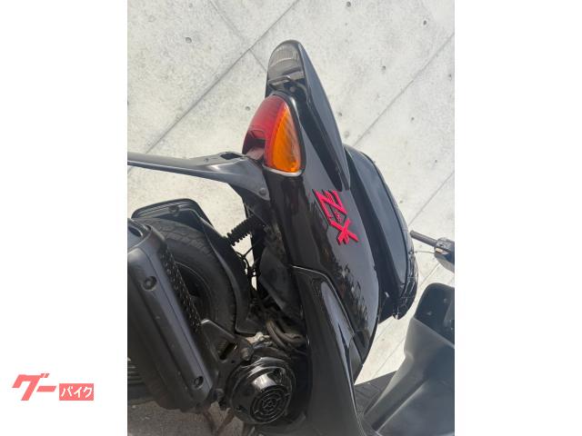 ホンダ ライブDio ZX AF35 ZX仕様 黒色 2スト 一部外装
