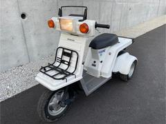 ホンダ　ジャイロＸスタンダード　白色　　ＦＩ　バッテリー新品