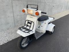 ホンダ　ジャイロＸスタンダード　ＦＩ　白色　４スト　バッテリー新品