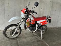 ホンダ　ホンダ　ＣＲＭ５０　ＡＤ１０　２ＳＴ　キャブ車　白赤　バッテリー新品