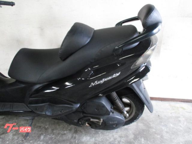 ヤマハ マジェスティ125 外装新品 シート張替新品 タイヤ新品