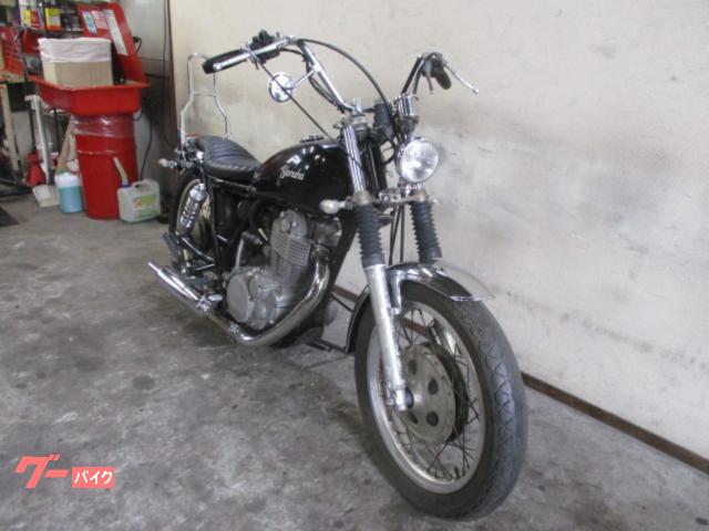 ヤマハ SR400 ハンドル マフラー シート サス シーシーバー